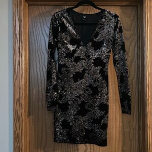 HOMECOMING SEASON! Windsor, black velvet sequence dress size small
